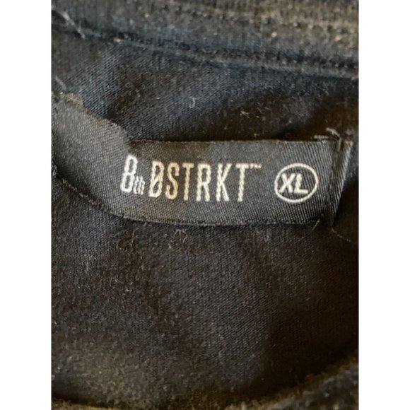 8th DSTRKT Men's Sz XL Black Tee With Floral Zip On Sleeves Ninety 3 On Back - Picture 10 of 13